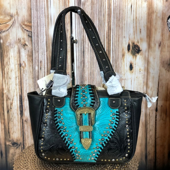 Montana West Handbags - Montana West Concealed Carry Tote Buckle